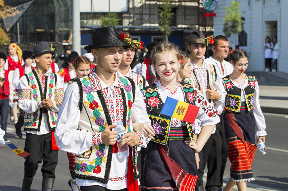 moldovan clothes