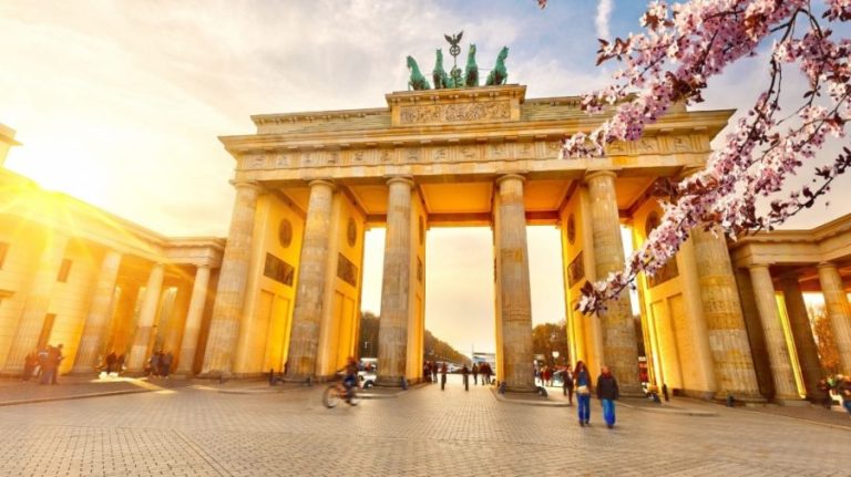 Moldovan graduates are invited to do an internship in Berlin