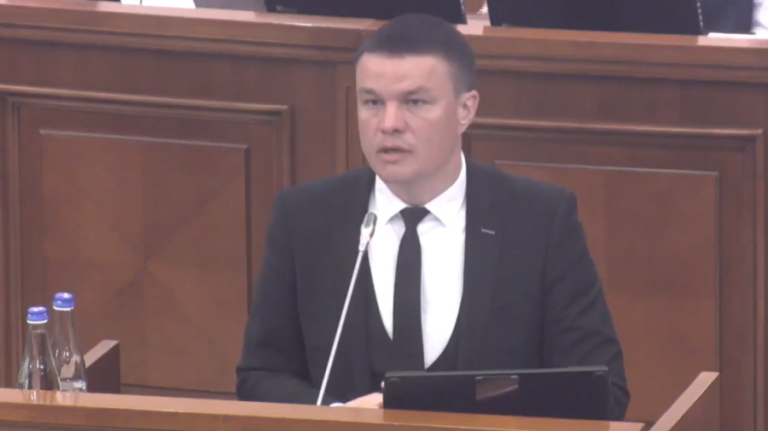 Requests for lifting the immunity of two deputies, sent by the General Prosecutor to the Parliament