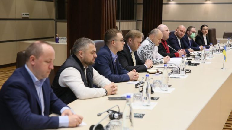 Ukrainian deputies visit Chisinau. They thanked Moldovan people for the help offered to the refugees