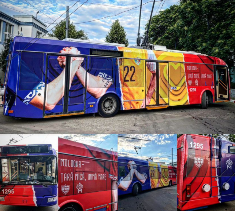 PHOTO The new uniform of the national football team – applied on a trolleybus on route 22