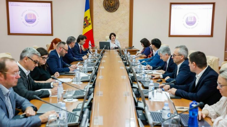 The government promotes culture among the youth