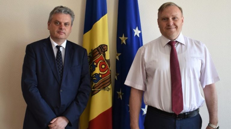Chisinau and Kiev, to develop a plan to maintain stability in Moldova’s eastern districts