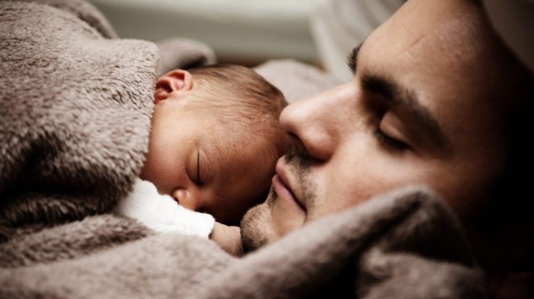 From 56 days to 12 months! Fathers can have a longer paternity leave