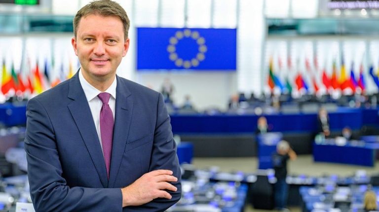 Siegfried Muresan welcomes the adoption of the EC’s recommendations plan