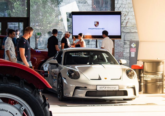 Autofest-Mimi_2-2-scaled-1-2048x1441-1