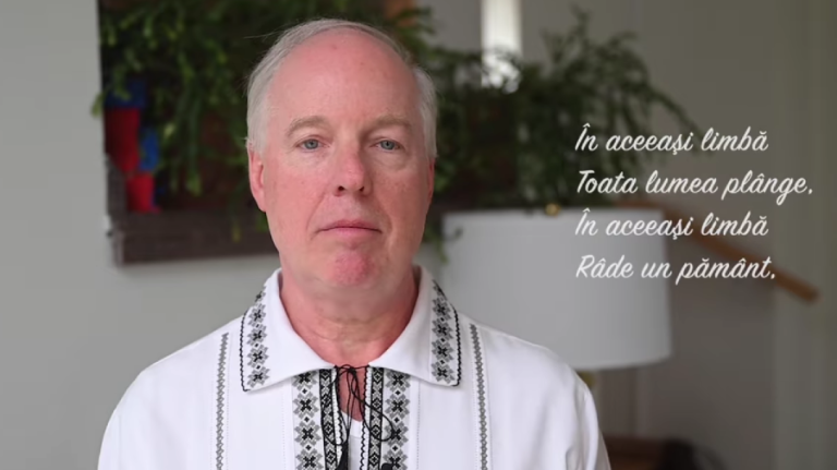 “În aceeași limbă…”, with an American accent. Ambassador Logsdon on Romanian Language Day