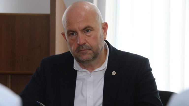 Russia to decide whether to lift the imposed embargo or not?