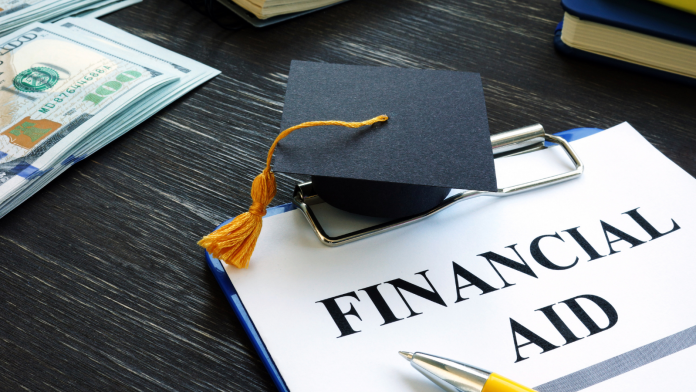 financial-aid-sign