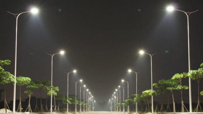 The government has given up on turning off the street lights at night
