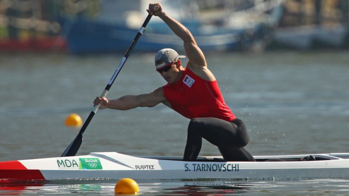 tarnovschi-900x505 canoe
