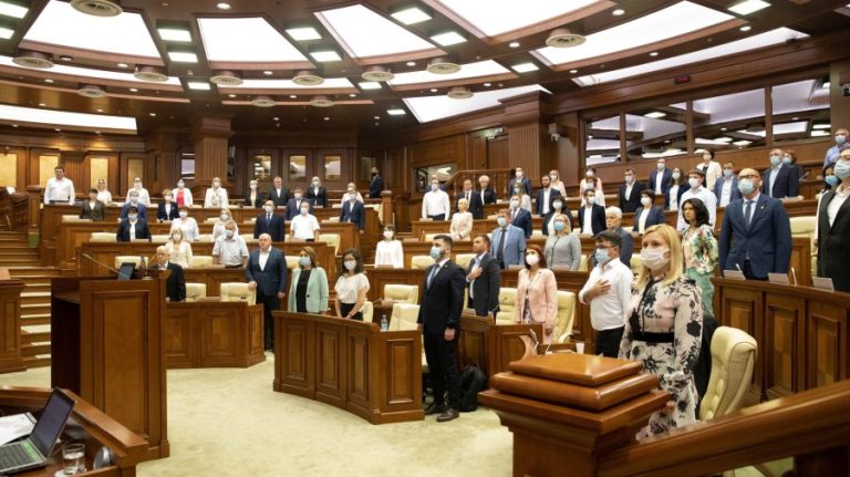 The autumn parliamentary session begins