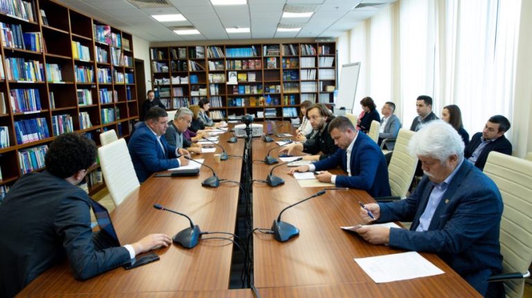 The “European Moldova 2030” Strategy reached the table of the deputies!