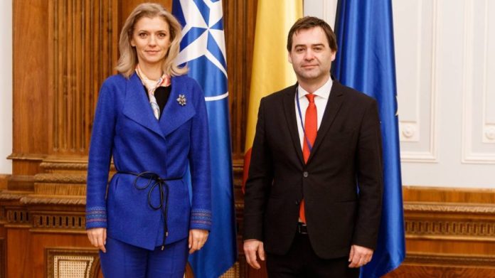 Nicu-Popescu-si-Alina-Gorghiu-900x505