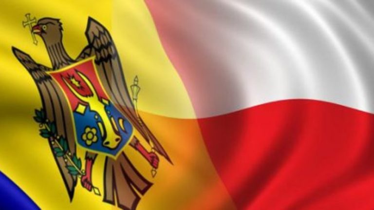 Moldovan deputies meet with their Polish counterparts at the 8th joint session