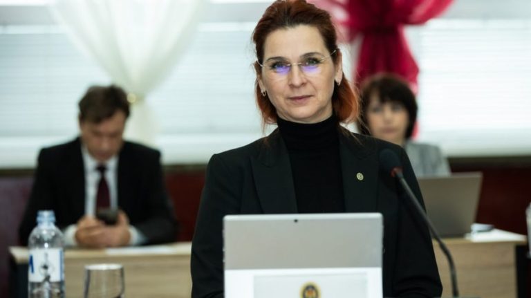 The interior minister admits the risk of more missiles falling in Moldova