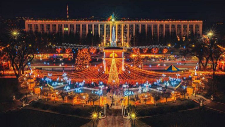 It’s beginning to look a lot like Christmas. Check out the holiday program in the Capital