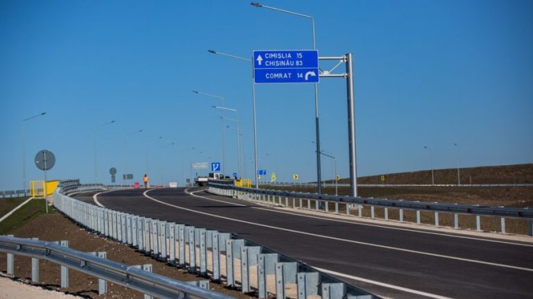 Another 100 million euros for roads. Additional loan agreement with the EIB, ratified!