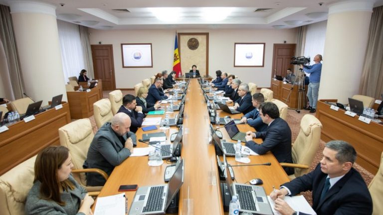 The process of documenting foreigners will be simplified! See how it improved: