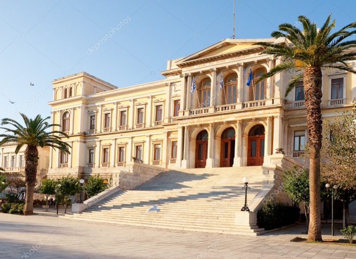 depositphotos_2937068-stock-photo-government-building-in-the-greek