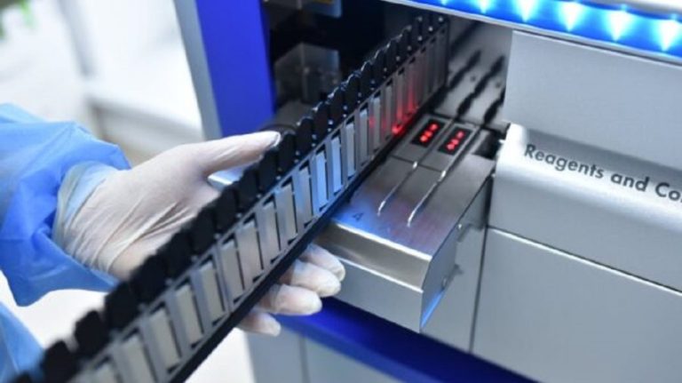 Three cases of Kraken, detected for the first time in Moldova: It is the most contagious mutation of COVID