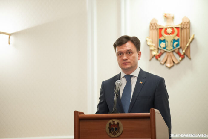 1087690__6201f97de4b10