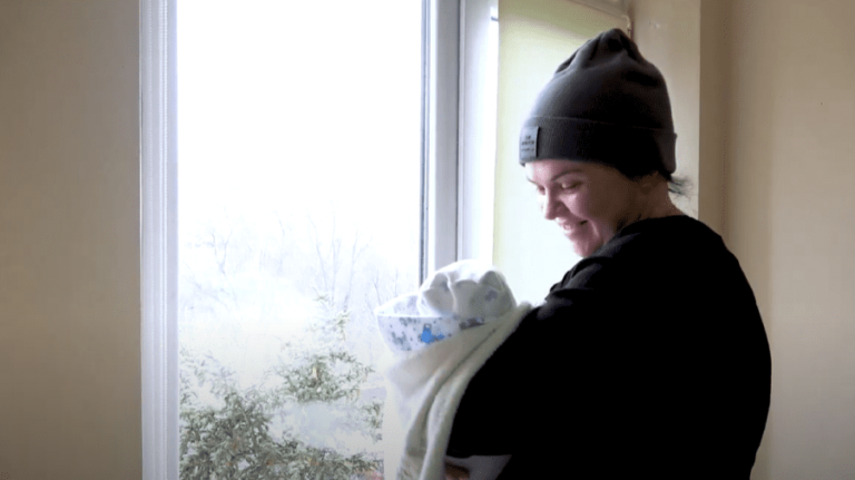 The doctors were my guardian angels: The story of Alina, a refugee from Ukraine who gave birth in Moldova