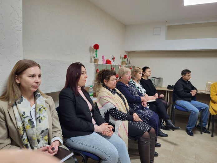 B57BCBDC-FCCC-4274-BEF2-79ECBE729607