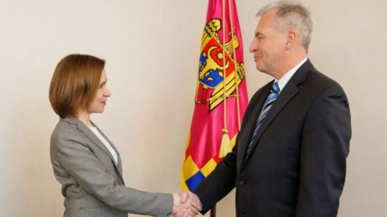 An IMF delegation is visiting Moldova