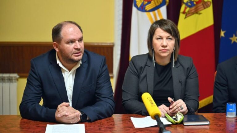 The municipality will purchase the largest batch of trucks for the evacuation and transportation of waste