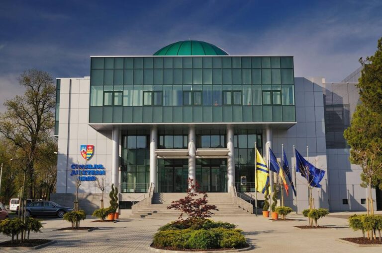 Entrepreneurs in Moldova invited to attend International Economic Forum in Arad, Romania to boost business strategies and networking