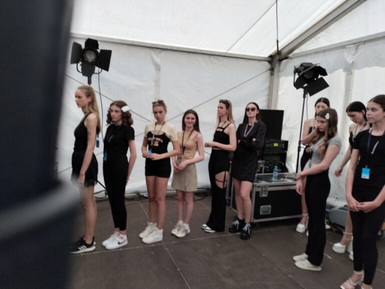 The UTM students from the Faculty of Design participated in the Romanian Creative Week 2023