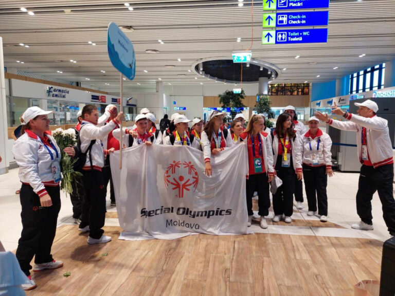 The Moldovan National Team Returns Home with Success from Special Olympics World Games
