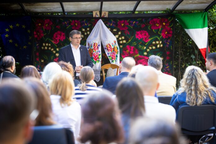 Igor Grosu, met with Moldovans living in Rome