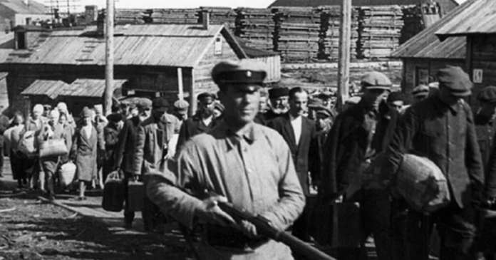 a8226167efa6a71eb14785ff5c3f874ccb1b269b40b7f44d3a8c293d0f80fa29