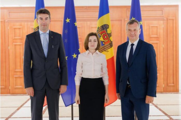 23005301_big1688400864