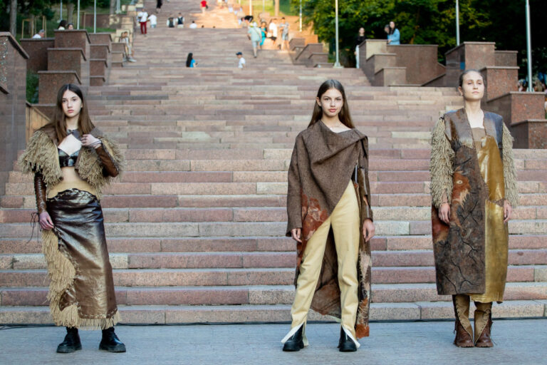 Univer Art Fashion 2023: USPC Students’ Fashion Show at Valea Morilor Park