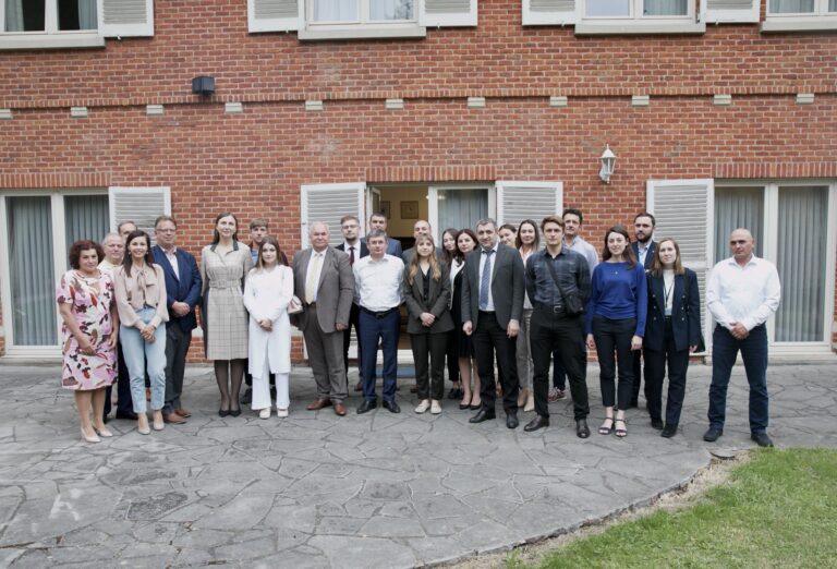 Igor Grosu met with the Moldovan diaspora in Belgium