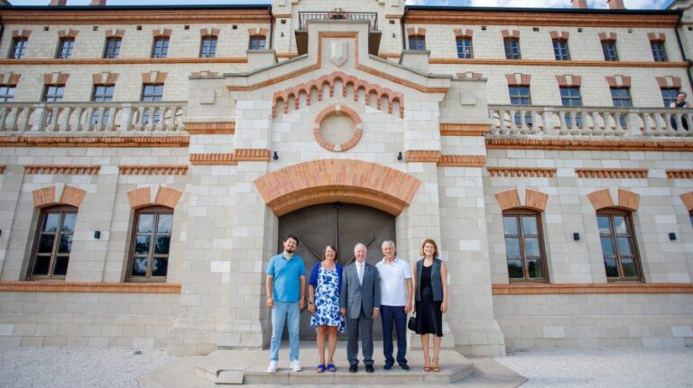 High-level Visit to Castel Mimi: A Blend of History, Sustainability, and Fine Wines