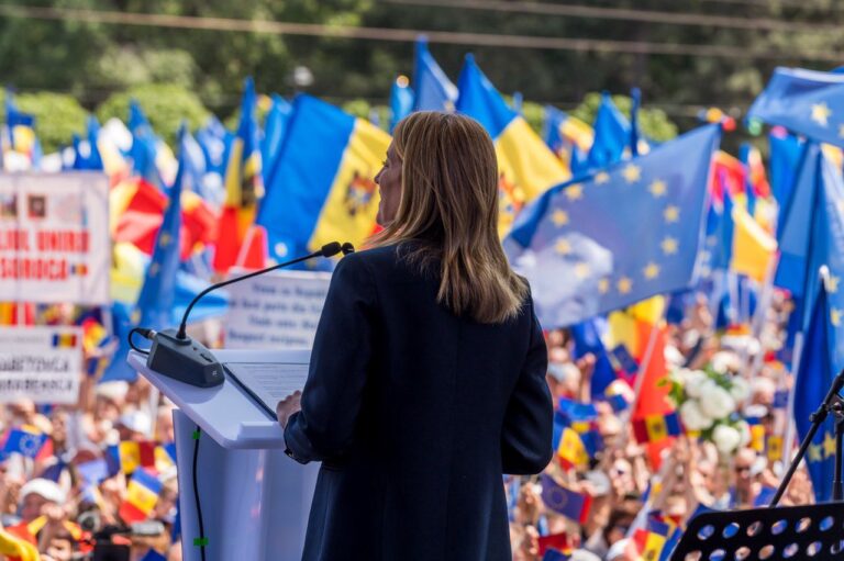 EU Parliament President Calls for Accession Talks with Moldova and Ukraine, Hoping to Fulfill European Dreams