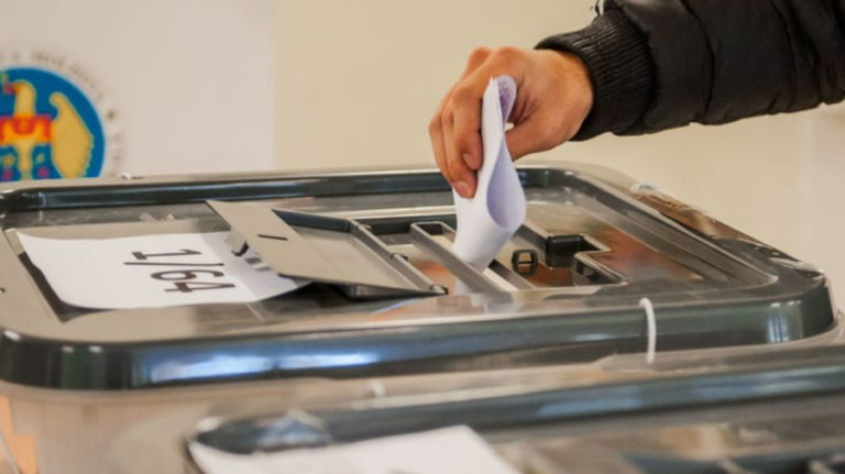 What Documents Are Required for Voting in the November 5th Local Elections?