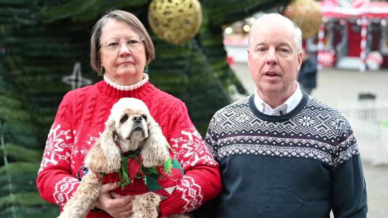 U.S. Ambassador Kent Logsdon and his Wife Extend Warm Holiday Wishes to Moldovan Citizens in Romanian