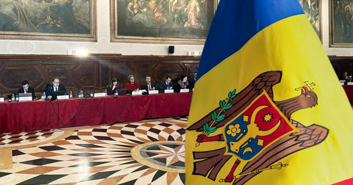 8fb21d9cc10c9ed85b176dd9a71ee5a7