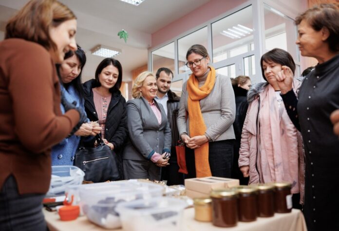 comunitati-rezistente-femei-afaceri