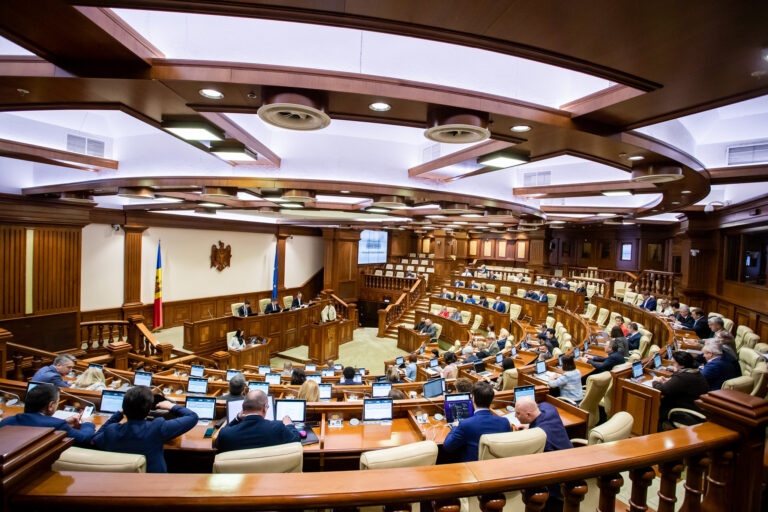 Gender equality! Almost half of Moldovan MPs are women