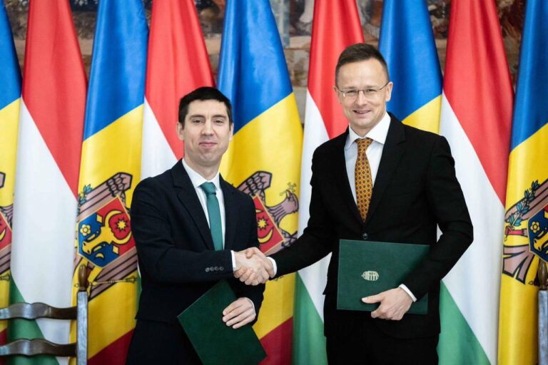 Popsoi talked in Budapest about the resumption of direct flights to Chisinau. The agreement was signed with the Hungarian