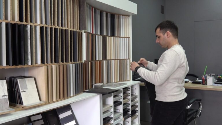 Grants worth more than 1 million lei from the EU and the Moldovan Government obtained by a young entrepreneur from Chisinau