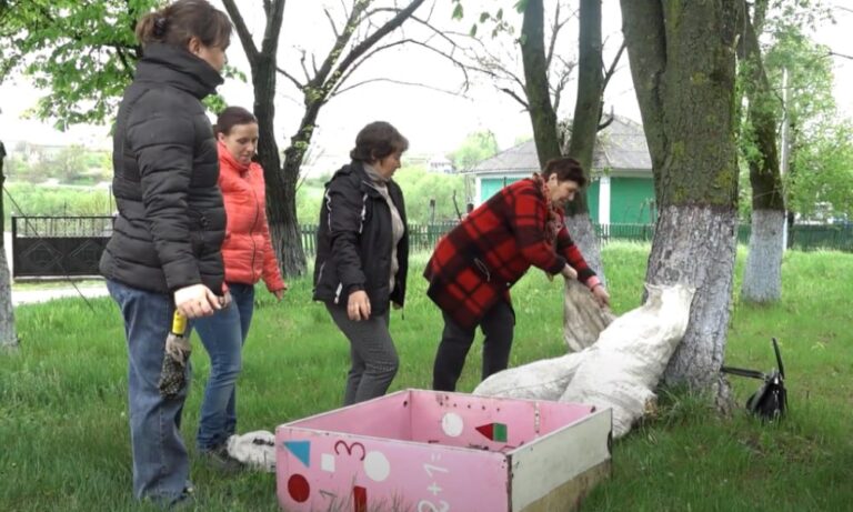 (VIDEO) Ocnita – rural development through composting workshops