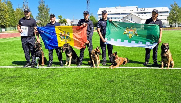 Moldovan cynologists took bronze at an international competition in Latvia
