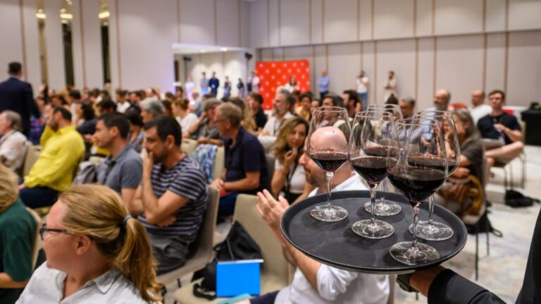 Presentation of the “Winemaker’s Daughter” project with wine tasting at the Cluj International Film Festival